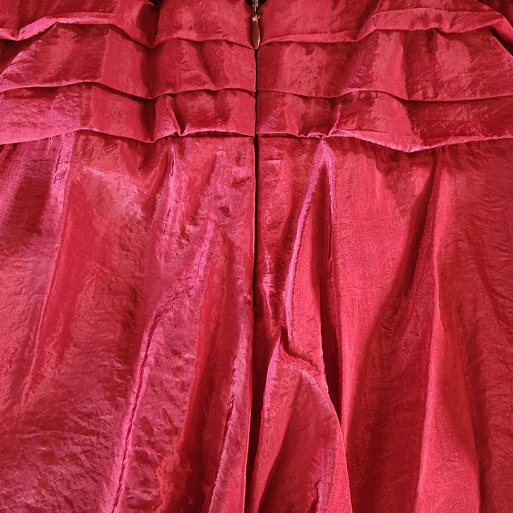 Halter Dress - Picture 2 of 4